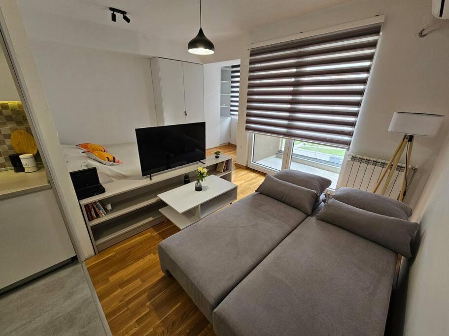 Milo Apartment Скопье Экстерьер фото