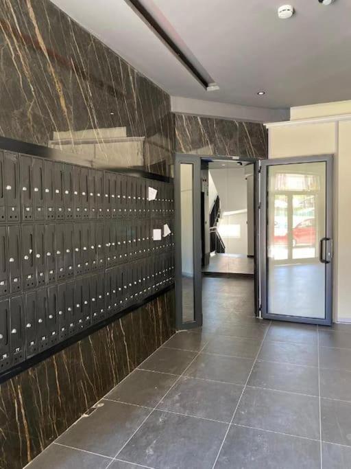Milo Apartment Скопье Экстерьер фото